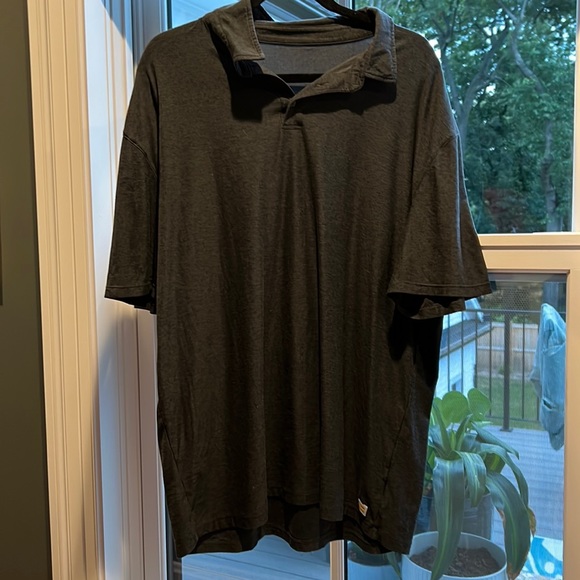 Vuori Other - Men’s Vuori Grey Polo XXL
